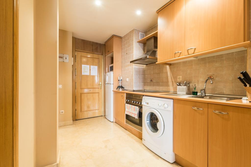 Apartamentos Caballero De Gracia Madri Exterior foto